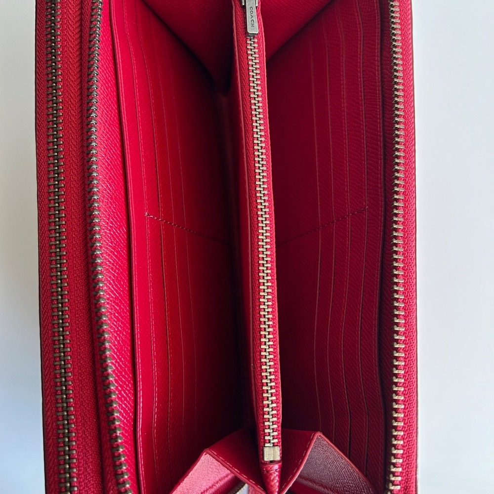 Coach Double Zip Travel Wallet Red Leather Organizer F23334 NEW - Picture 7 of 10